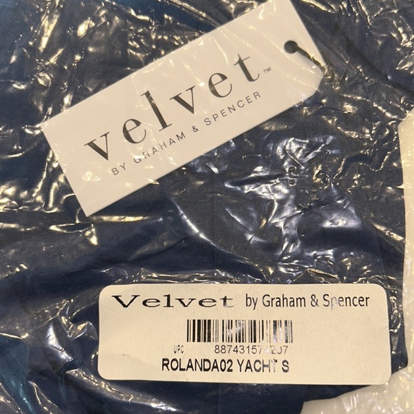 VELVET BY GRAHAM & SPENCER | Rolanda Blouse in Yacht - Picture 5 of 5